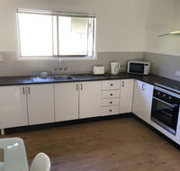 Airlie Getaway Unit 1 - Dalby Accommodation