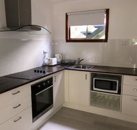 Airlie Getaway Unit 3 - Dalby Accommodation