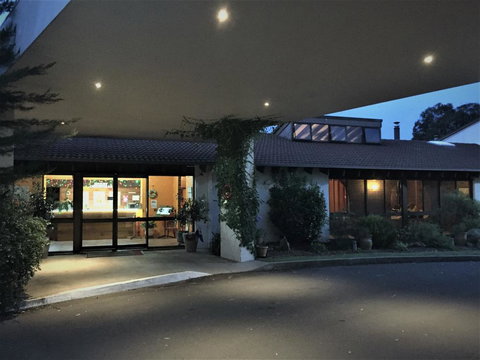 All Seasons Motel Armidale - Dalby Accommodation 0