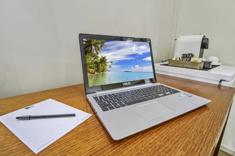 Alzburg Resort - Dalby Accommodation 1