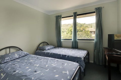 Anchor Down At Hat Head - Dalby Accommodation 1
