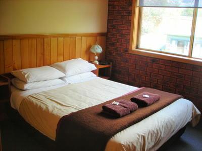 Apollo Bay Backpackers Lodge - Dalby Accommodation 3