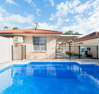 Aqua  Anna Bay - Dalby Accommodation