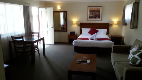 Armidale Pines Motel - Dalby Accommodation 0