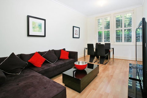 Art Deco In The Cul-de-Sac - Spacious Executive 1BR Potts Point Apartment In Quiet Cul-de-Sac - Dalby Accommodation 0