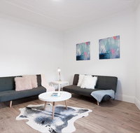 Art Deco Mosman Dream-Minutes Drive to Balmoral - Dalby Accommodation
