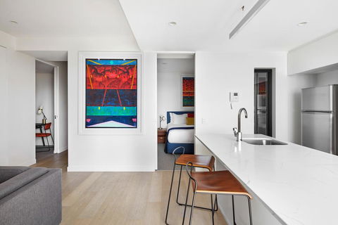 Art Series - The Johnson - Dalby Accommodation 1