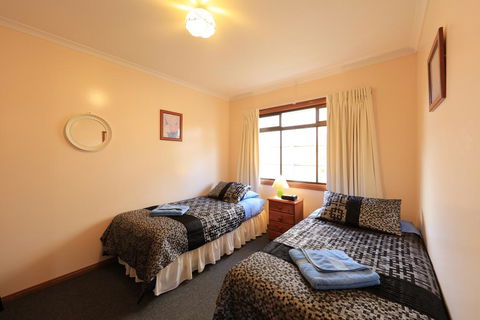 Arthur River Holiday Units - Dalby Accommodation 0