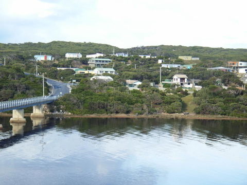 Arthur River Holiday Units - Dalby Accommodation 1
