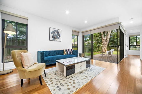 Luxury Retreat & Spacious 4BR House In Willoughby - Dalby Accommodation 0