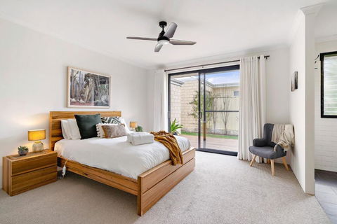 MAINBREAK - DUNSBOROUGH - Dalby Accommodation 1