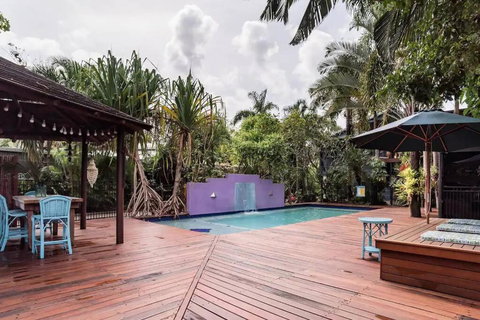 Makilaki Ulysses Machans Beach Cairns - Dalby Accommodation 2