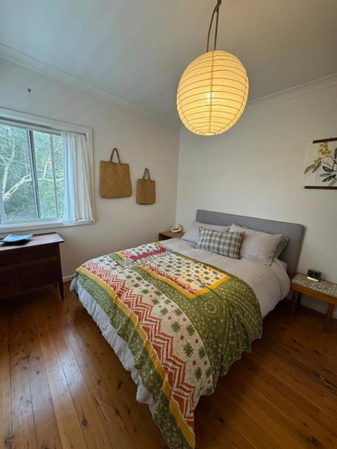 Manaia - A Little Bach Near The Beach - Dalby Accommodation 3