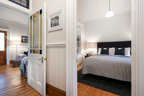 MARIGOLD COTTAGE Charming 1870s Central Daylesford Cottage - Dalby Accommodation 1
