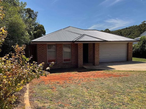 Marysville Views - Dalby Accommodation 2