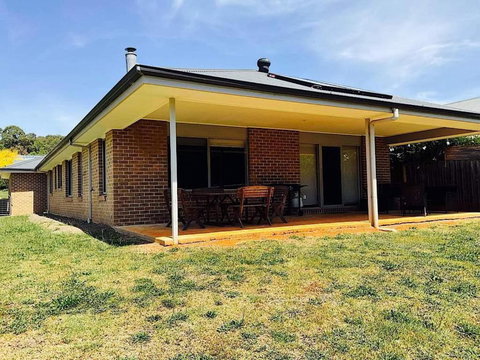 Marysville Views - Dalby Accommodation 3