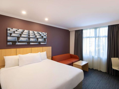 Mercure Sydney Blacktown - Dalby Accommodation 3
