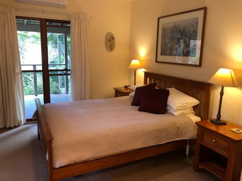 Meriba B And B - Dalby Accommodation 3