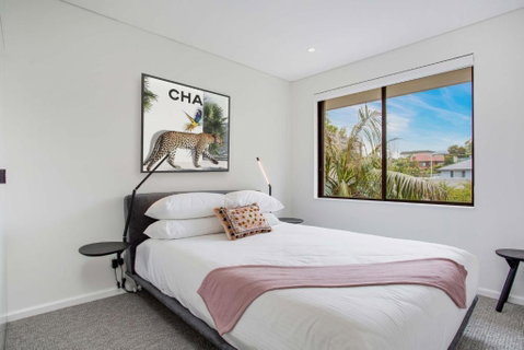 Modern, North-east Facing, 2-bed Apartment - Dalby Accommodation 1