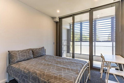 Modern 2B With Loft Bed Parking Central Mascot - Dalby Accommodation 2