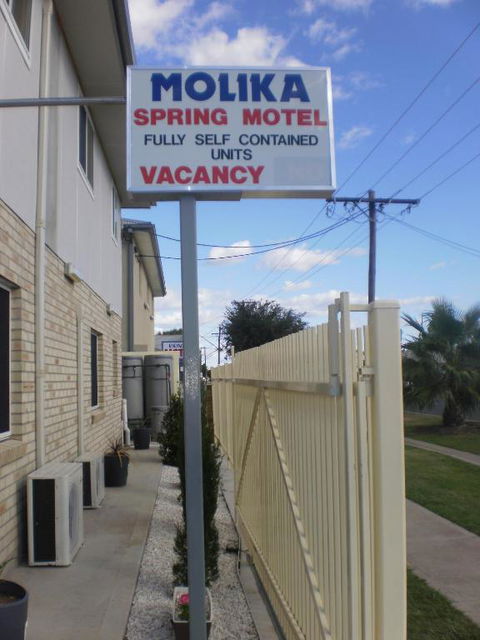 Molika Springs Motel - Dalby Accommodation 0