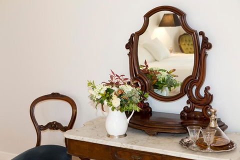 Mollisons - Dalby Accommodation 3