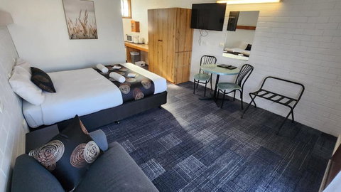 Motel Stawell - Dalby Accommodation 0