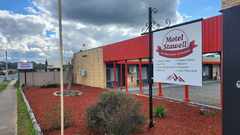 Motel Stawell - Dalby Accommodation 3