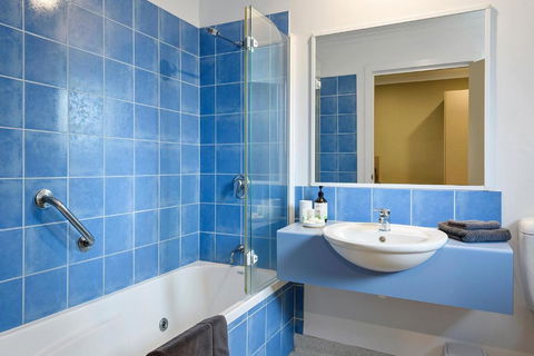 Motel Strahan - Dalby Accommodation 3