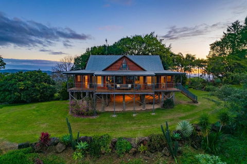Mountain Retreat With Ocean Views And Fireplace - Dalby Accommodation 0