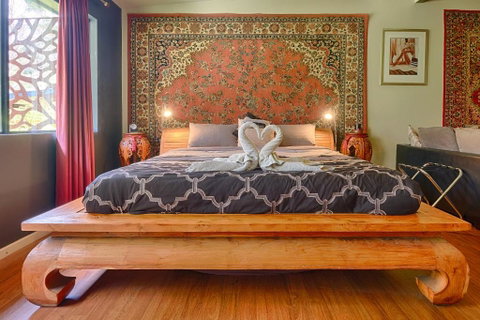 Mudstone Suites - Dalby Accommodation 1