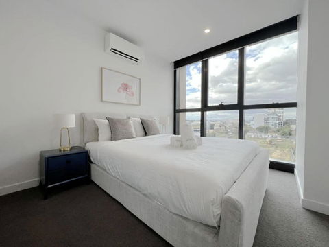 Myka Home New Apartment In Box Hill YS4A - Dalby Accommodation 1