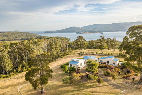 Newhaven - Dalby Accommodation 1