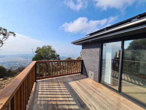 Mount Rumney Escapes - 4 Seaview Devil House - Dalby Accommodation 0