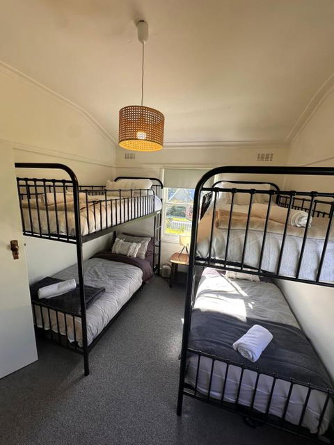 Mount Beauty 3BR Home - Dalby Accommodation 1