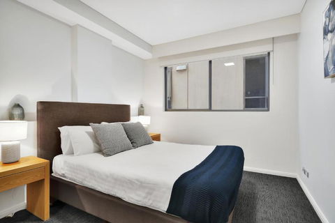North Sydney Corporate Apartment MIL2251106 - Dalby Accommodation 2