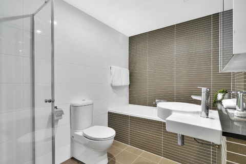North Sydney Corporate Apartment MIL2251106 - Dalby Accommodation 1