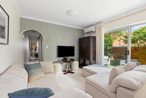 Northern Beaches Garden Hideaway - Dalby Accommodation 0