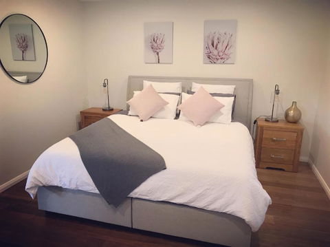 Nug Nug Park Cabin - Dalby Accommodation 2