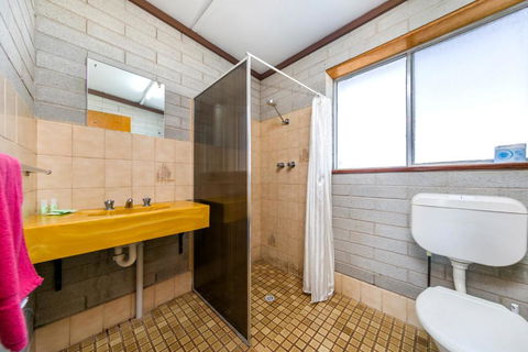 Nullarbor Roadhouse - Dalby Accommodation 2