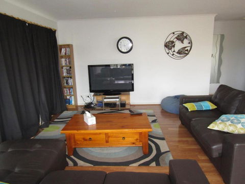 Ocean 17 - Dalby Accommodation 3