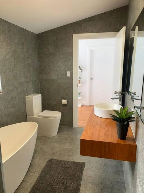 Ocean Eyre - Dalby Accommodation 1