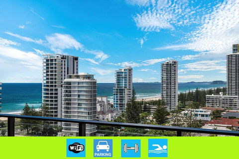 OPUS Apartment - Beach At Your Doorstep Short Walk To Light Rail - Dalby Accommodation 0