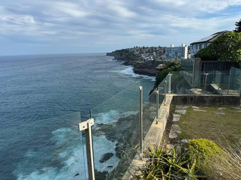 Oceanfront Dreamscape In Vaucluse Sydney! - Dalby Accommodation 3
