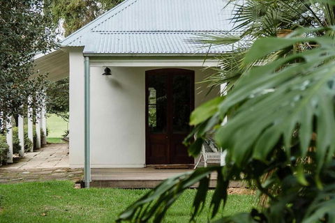 Old Duninald - Heritage House - Dalby Accommodation 3