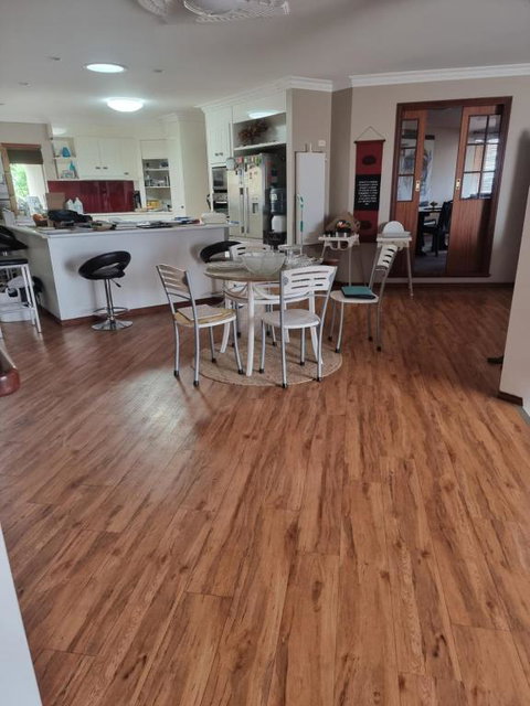 Open Plan Large Home - Dalby Accommodation 0