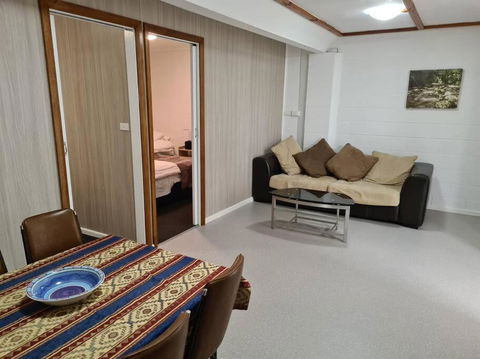 Orchard 2 Bedroom Apartment In Devonport - Dalby Accommodation 0