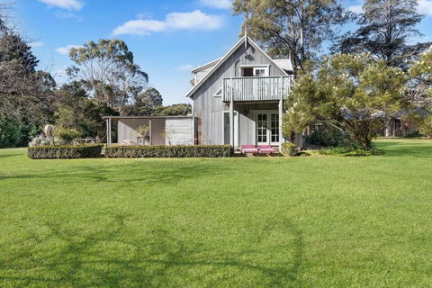 Orchard Cottage Alpine Southern Highlands - Dalby Accommodation 0