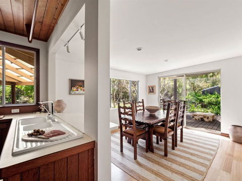 Orchard Homestead Countryside Retreat - Dalby Accommodation 2