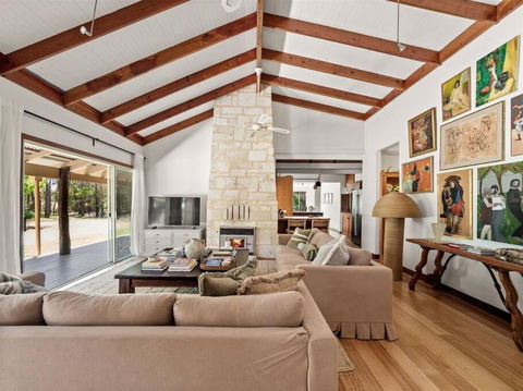 Orchard Homestead Countryside Retreat - Dalby Accommodation 0